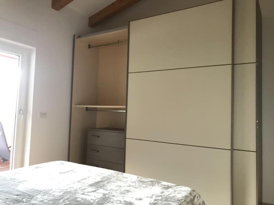 Porta Del Garda Apartment Dro Bagian luar foto